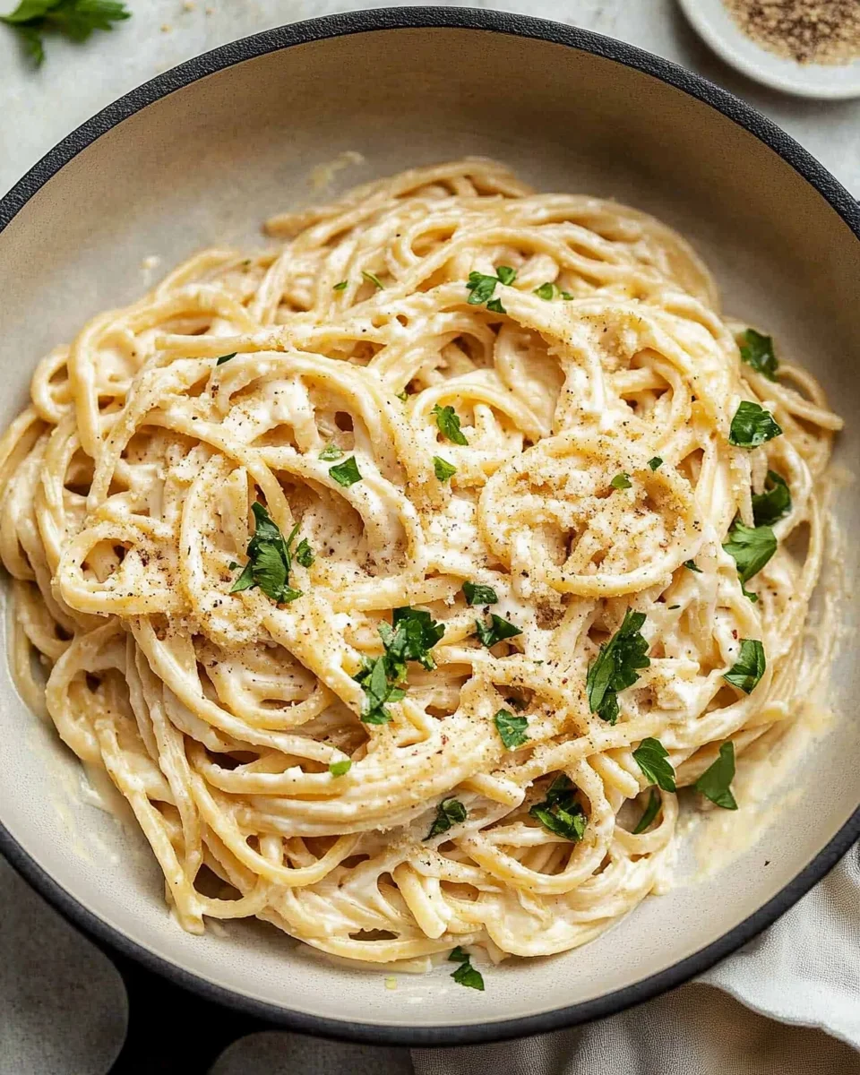 10-Minute Cream Cheese Pasta