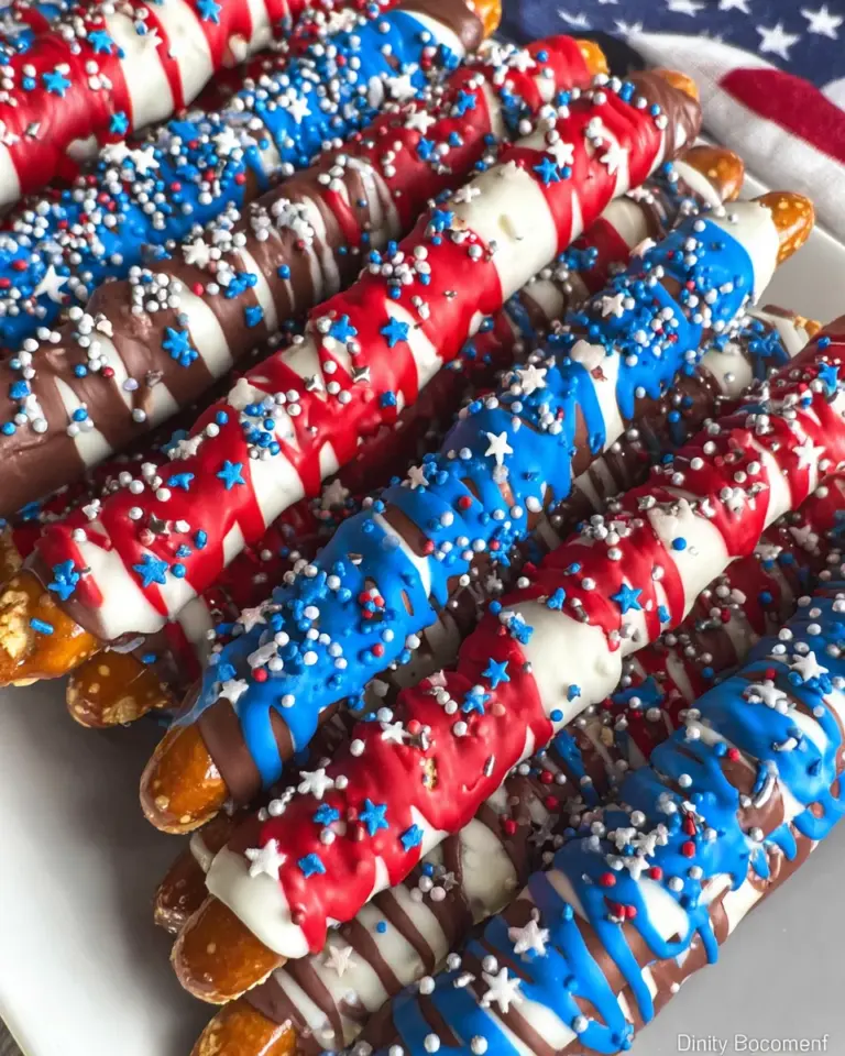 4th of July Chocolate Covered Pretzel Rods