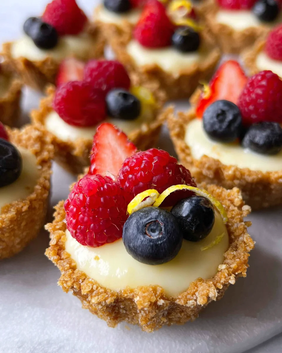 Mini Lemon Cheesecake Tarts 18 Mini Lemon Cheesecake Tarts